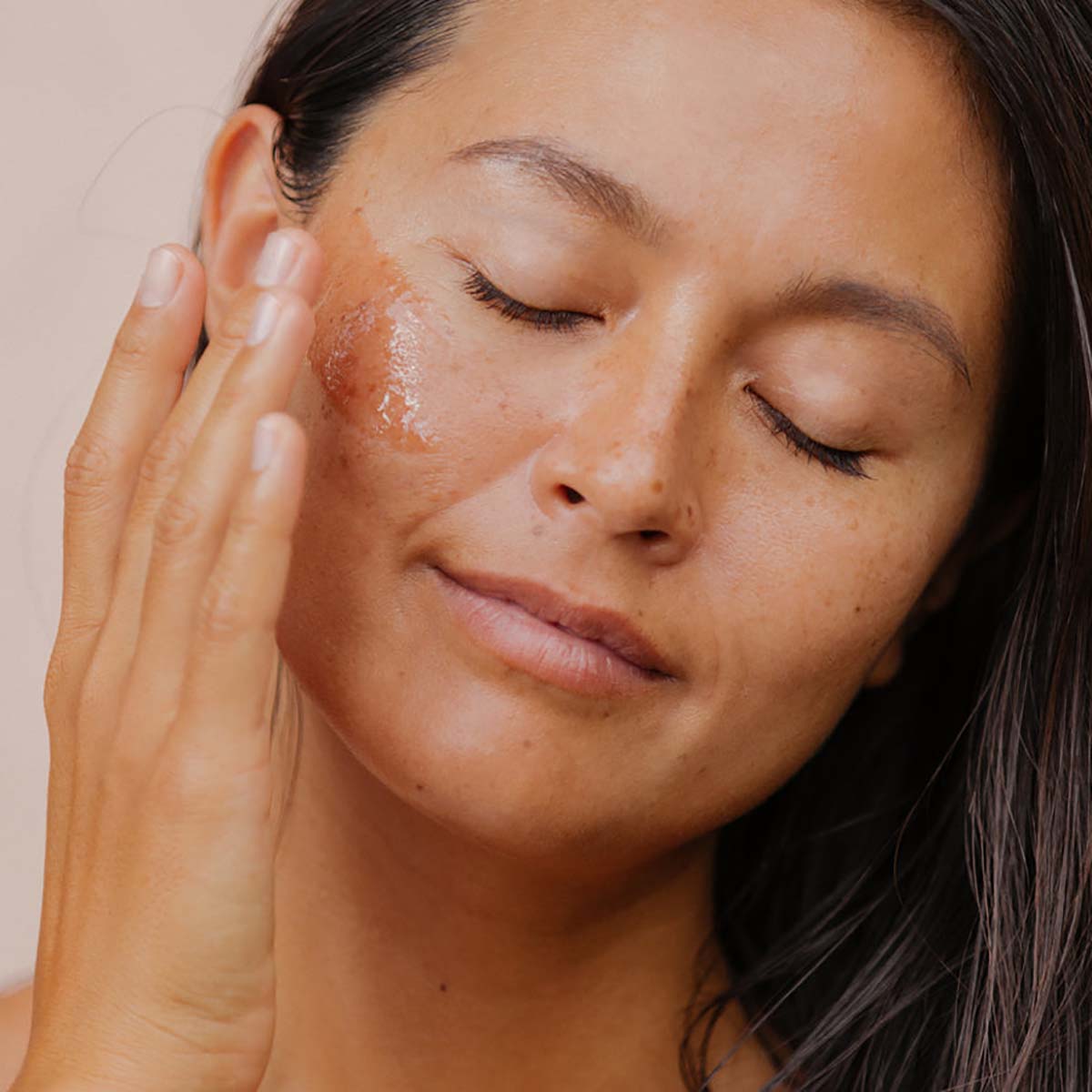 Leahlani Meli Glow Mask available at Inspire Beauty.