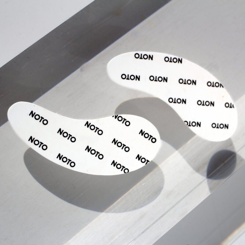 Shop NOTO Re/Set Reusable Eye Mask to hydrate, brighten and plump skin around the eyes.