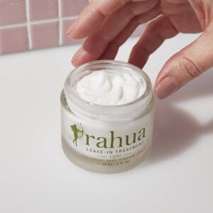 Rahua Treatment Light is a leave-in treatment to protect fien hair from heat styling tools and adds lightweight moisture and shine.