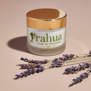 Rahua Leave-In Treatment Light is a lightweight treatment to soften and smooth hair, plus prevent damage from heat styling tools.