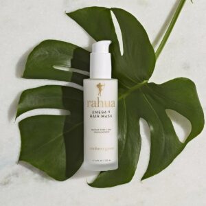 Omega 9 Hair Mask by Rahua replenishes and restores dull, dry and damaged hair.