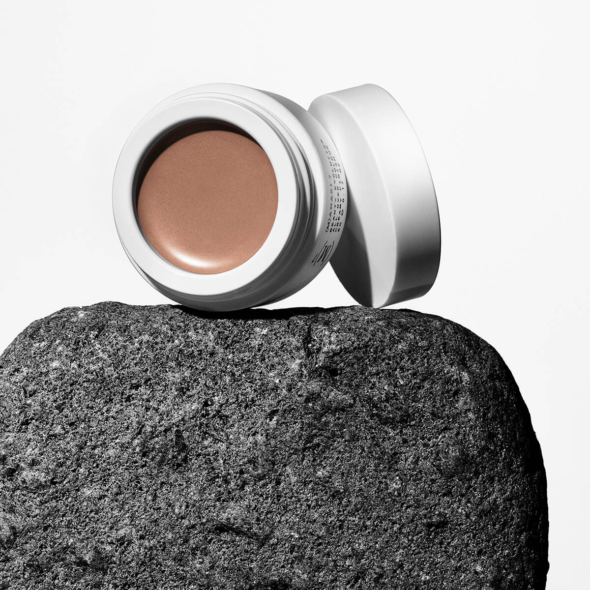 Manasi 7 Al Over Manketti is a neutral light brown creamy lip and cheek colour.