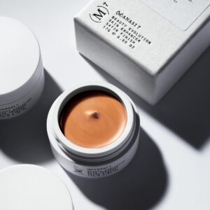 Shop Manasi 7 Skin Enhancer Beechwood at Inspire Beauty, a customizeable foundation and concealer with a satin finish.