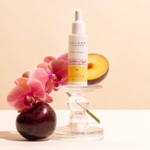 Solara Suncare Guardian Angel Super Peptide Sunscreen Milk SPF 50 is an oil-free, silicone-free and fragrance-free mineral-based sunscreen serum.