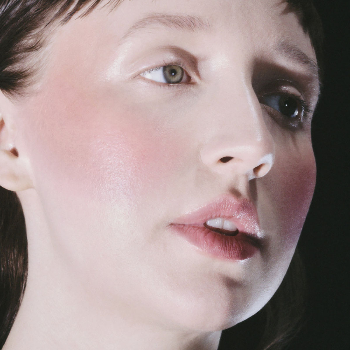 19/99 Beauty Water Colour Tint Parna can be used on the lips, cheeks and eyes for a buildable wash of colour.