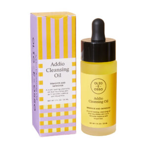 Olio E Osso Addio Cleansing Oil is a moisturizing cleansing oil to remove and impurities.
