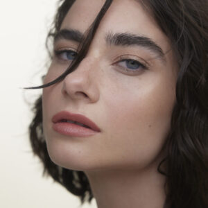 Wonderblush Nature Le Baume Tinted Lip Balm is a sheer, yet buildable nude pink that conditions lips with a beautiful pop of color.