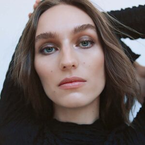 Manasi 7 Captivating Essentials