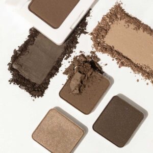 Shop RMS Back2 Brow Powder at Inspire Beauty.