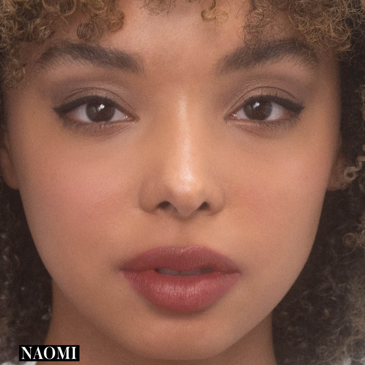 RMS Legendary Serum Lipstick The Nudes shade Naomi