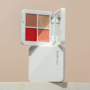 RMS Beauty Lip2Cheek Glow Quad Mini is a mixable, matchable palette for playful pops of color and highlight.