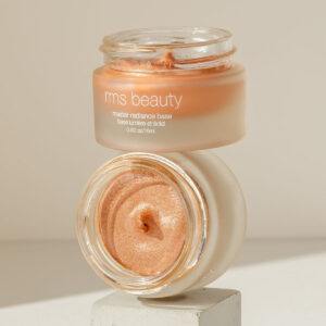 RMS Beauty Master Radiance Base shade Rich In Radiance for light to medium skin tones.