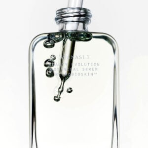 Manasi 7 Botanical Serum Chanua is a silky, lightweight, probiotic-infused serum for deep hydration and dewy, rejuvenated skin.