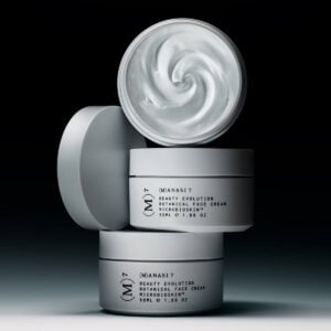 Manasi 7 Botanical Face Cream Furora is a probiotic-infused face cream to moisturize, calm and hydrate skin.