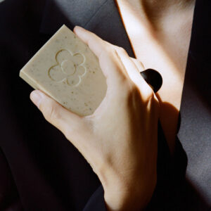 Activist AMS Manuka Honey Botanical Soap