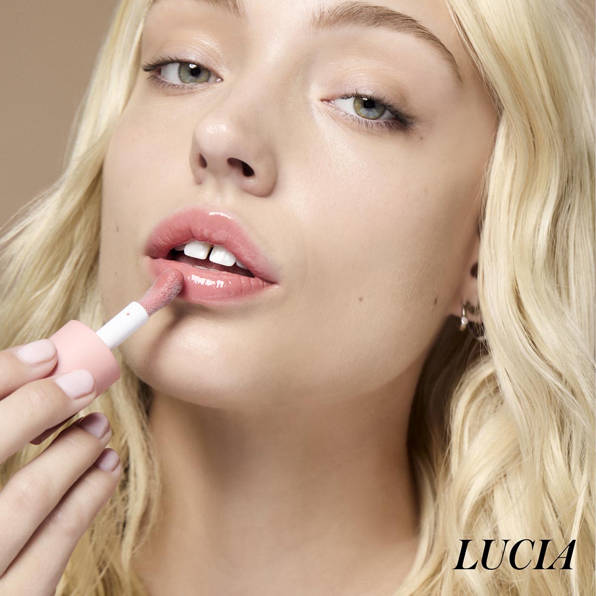RMS Legendary Lip Oil in shade Lucia has high-impact shine, low-maintenance lip color.