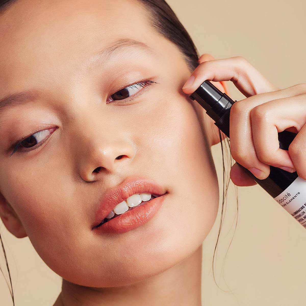 Odacité All-Embracing Revitalizing Facial Oil for the ultimate glow.