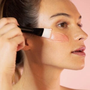 Odacité Bioactive Resurfacing Enzyme Masque is a resurfacing enyzme facial mask for smooth, bright skin.