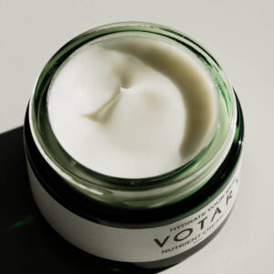 VOTARY Nutrient Cream Light is a calming, super-charged lightweight daily moisturizer for dry or sensitive skin.