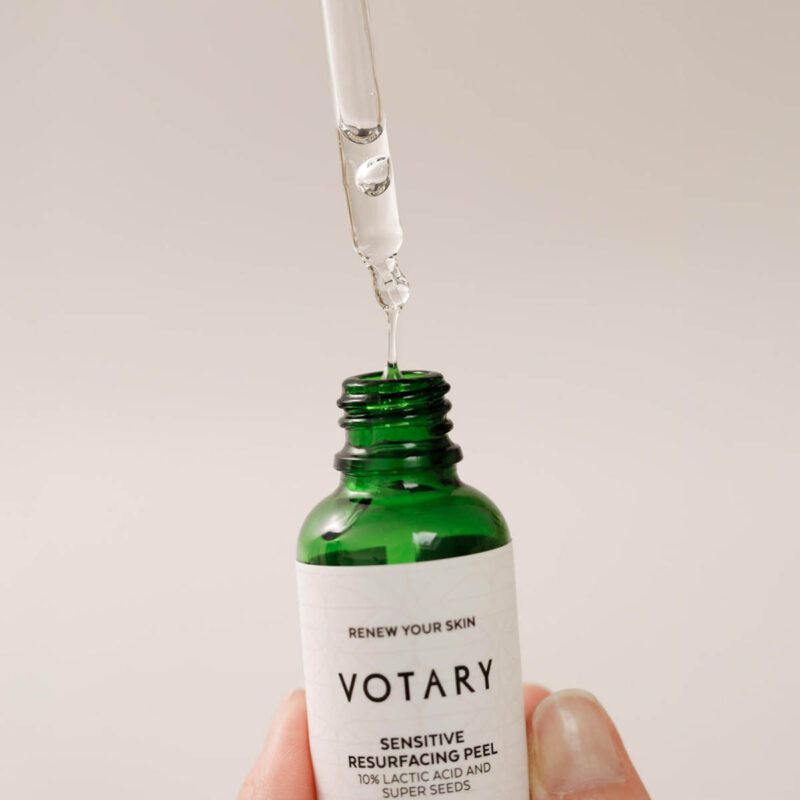 VOTARY Sensitive Resurfacing Peel is a potent lactic acid peel to reduce dark spots and fine lines, revealing youthful, radiant skin.
