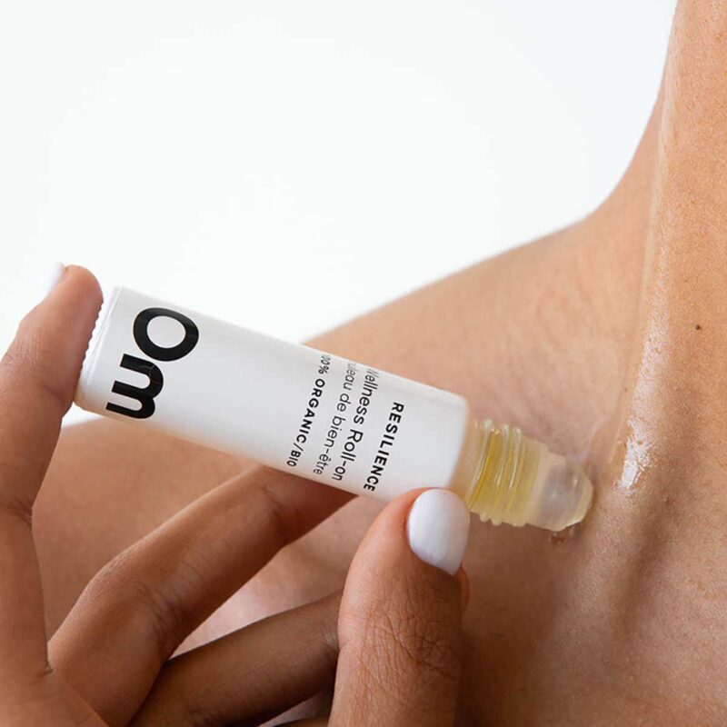 Om Organics Resilience Wellness Roll On is an uplifting blend of orange, black pepper and vanilla for a boost of positivity.