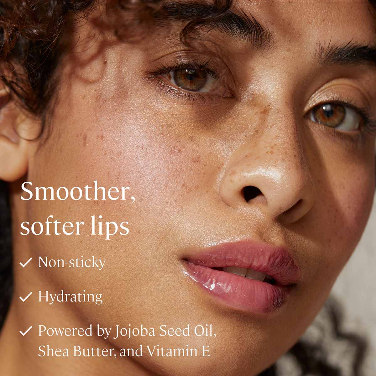 Minori Lip Gloss Juneberry is a sheer, buttery smooth glossy lip tint that complements your natural lip color.