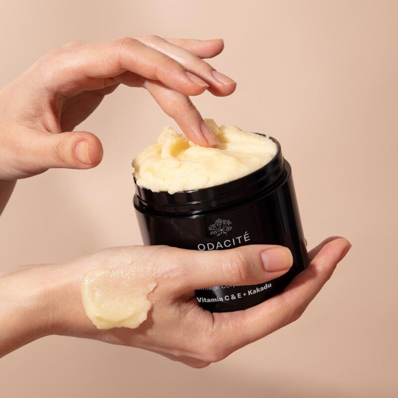 Odacité C-Smooth Hydra-Firm Body Polish is formulated with double vitamin c to firm and brighten skin as it exfolaites.