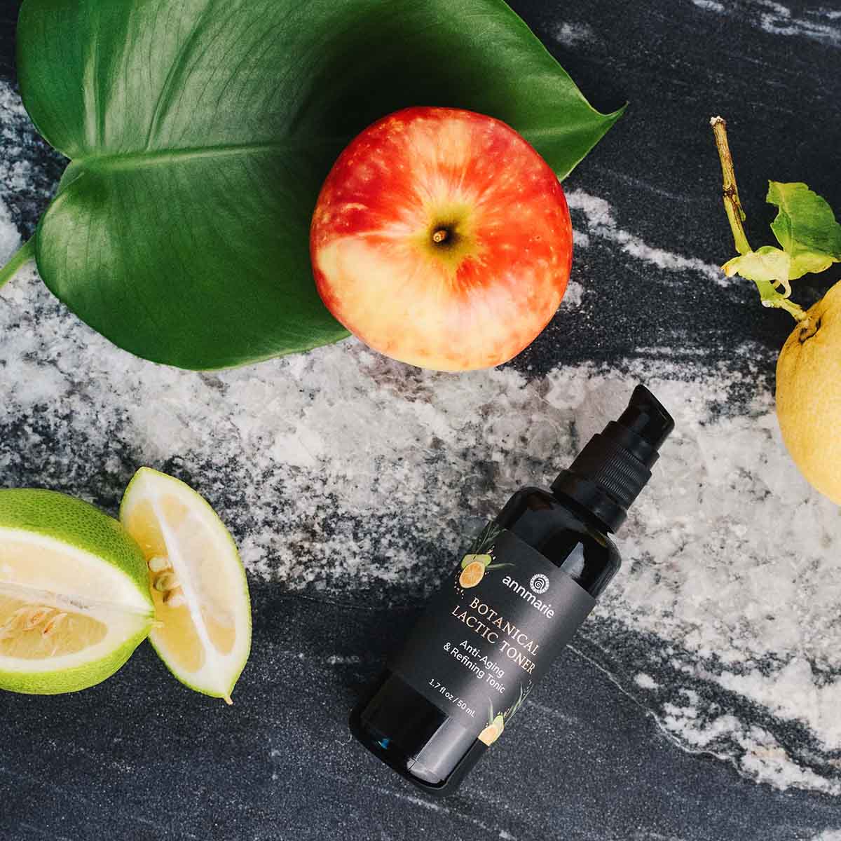 Annmarie Gianni Botanical Lactic Toner is a potent tonic that refines pores, acts as a large pore minimizer of your skin's appearance, and helps reveal smoother, more radiant skin.