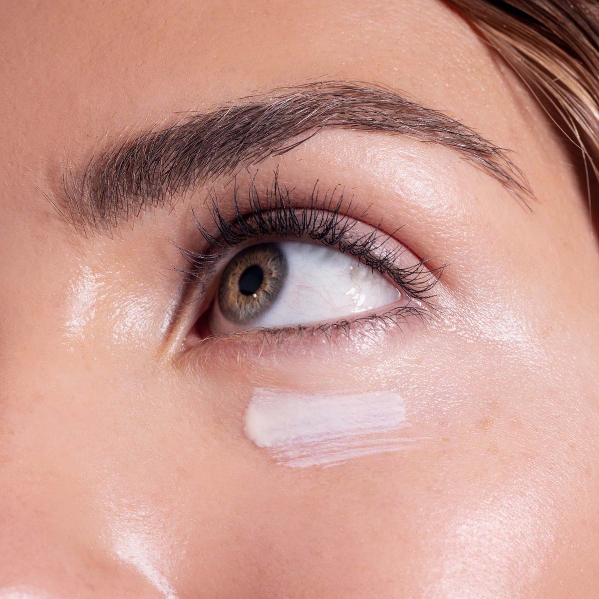 Solara Suncare Day Dreamer Super Peptide Eye Primer SPF 30 available at Inspire Beauty.