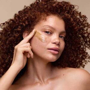 Wildling Cosmic Intervention Hydro-Plump Wild Indigo Night Repair Mask is a soothing, wrinkle-reducing overnight mask.