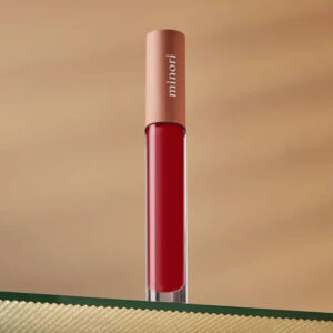 Minori Lip Gloss Poppy is a soft, sheer cool tone red (great for people who don’t usually feel comfortable wearing a red lip).