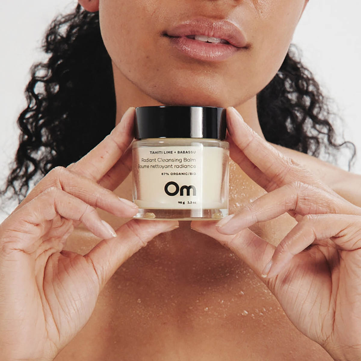 Om Organics Tahiti Lime + Babassu Radiant Cleansing Balm leaves skin nourished, clean and glowing.