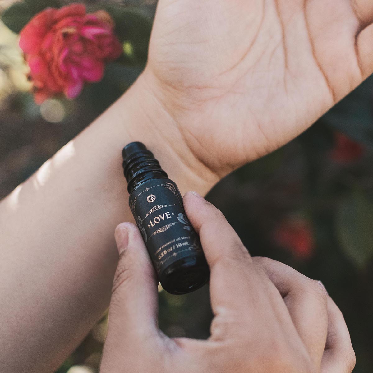 Annmarie Love Luxury Essential Oil Blend is a sensual natural perfume blend of lush rose and jasmine with grounding notes of frankincense and sandalwood.