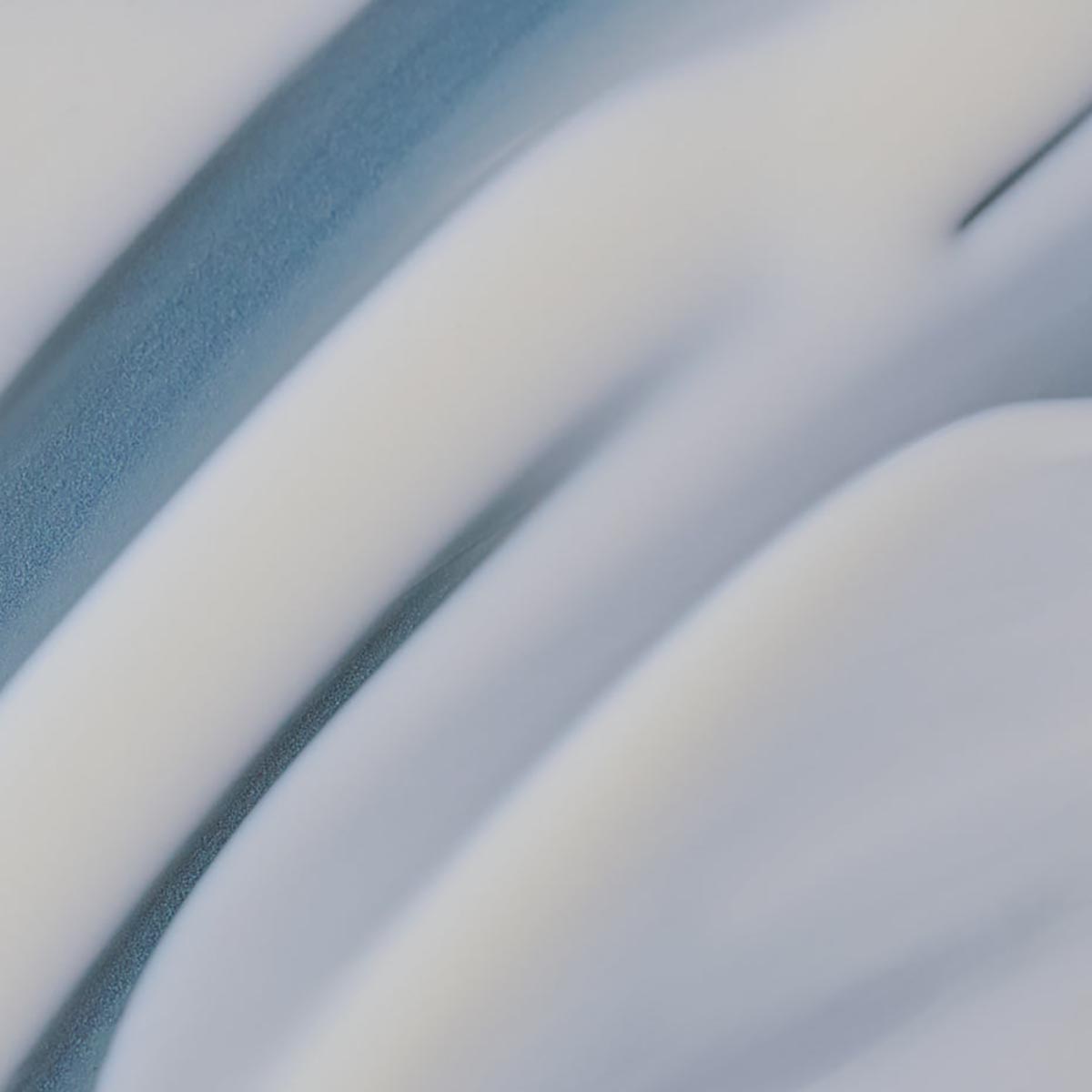 Swatch of MARA Sea Kale Sunscreen Serum SPF 30.