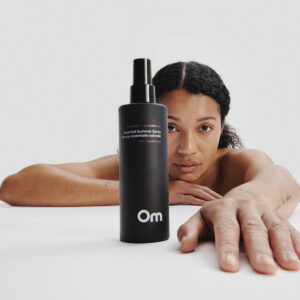 Om Organics Lavender + Lemongrass Essential Summer Spray, an all-natural bug repellent spray.