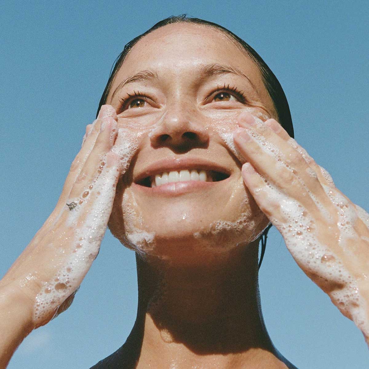Ursa Major Fantastic Face Wash is a super-fresh foaming cleansing gel for clear, balanced skin.