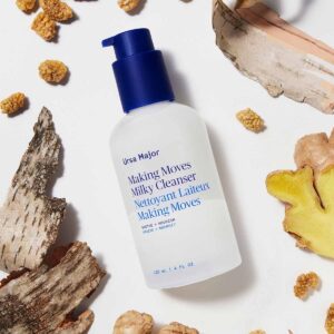 Ursa Major Making Moves Milky Cleanser is a soothing milky cleanser that refreshes skin, and leaves nothing behind.