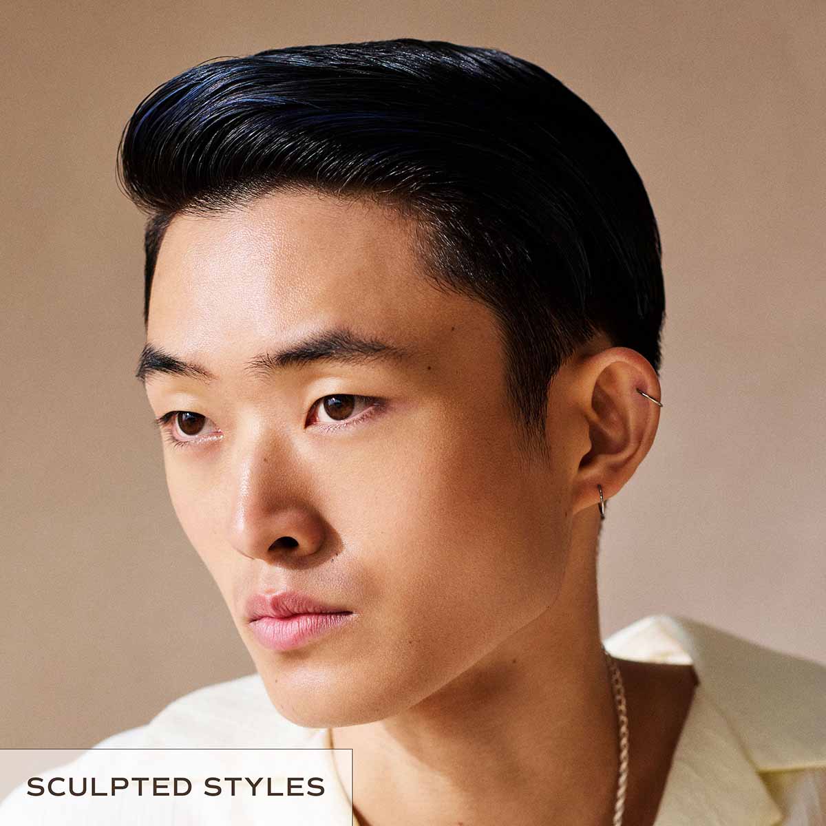 Innersense Inner Reflection Sculpting Pomade is ideal for slick back styles, short hair definition, textured cut, and polished looks.