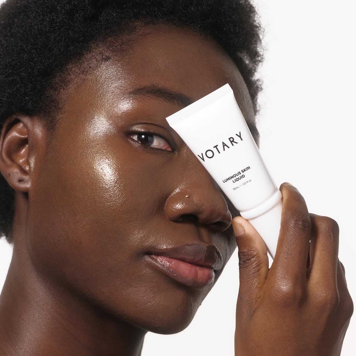 VOTARY Luminous Skin Liquid imparts youthful vitality and glow in an instant.